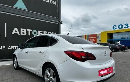 Opel Astra J, 2013 год, 880 000 рублей, 7 фотография