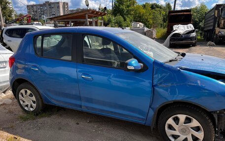 Renault Sandero II рестайлинг, 2017 год, 504 500 рублей, 2 фотография