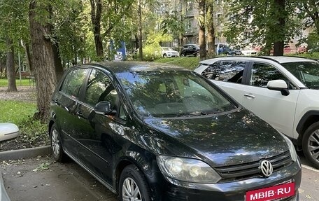 Volkswagen Golf Plus II, 2011 год, 695 000 рублей, 2 фотография