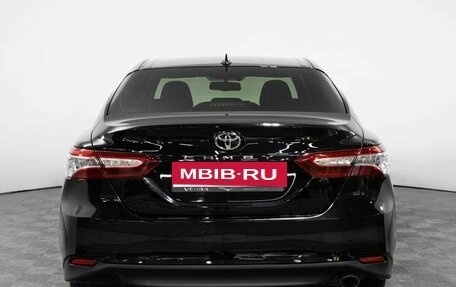 Toyota Camry, 2019 год, 2 800 000 рублей, 6 фотография