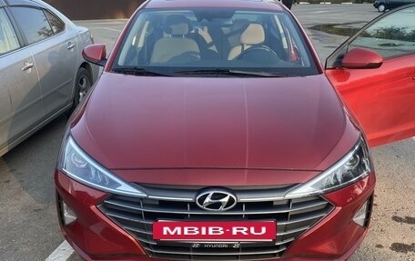 Hyundai Elantra VI рестайлинг, 2019 год, 1 730 000 рублей, 2 фотография