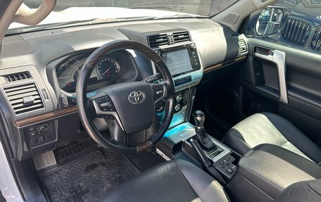 Toyota Land Cruiser Prado 150 рестайлинг 2, 2018 год, 5 590 000 рублей, 6 фотография