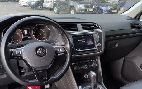 Volkswagen Tiguan II, 2017 год, 2 309 000 рублей, 7 фотография