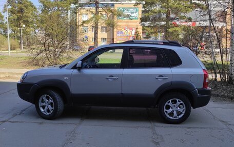 Hyundai Tucson III, 2008 год, 1 050 000 рублей, 2 фотография