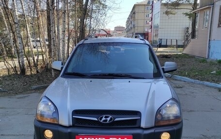 Hyundai Tucson III, 2008 год, 1 050 000 рублей, 3 фотография