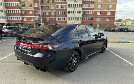 Toyota Camry, 2021 год, 2 850 000 рублей, 7 фотография