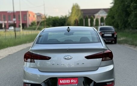 Hyundai Elantra VI рестайлинг, 2020 год, 1 730 000 рублей, 5 фотография