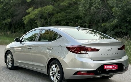 Hyundai Elantra VI рестайлинг, 2020 год, 1 730 000 рублей, 6 фотография