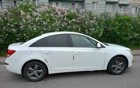 Chevrolet Cruze II, 2011 год, 600 000 рублей, 5 фотография