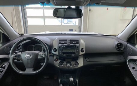 Toyota RAV4, 2011 год, 1 849 999 рублей, 12 фотография