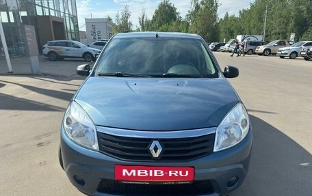 Renault Sandero I, 2013 год, 770 000 рублей, 2 фотография