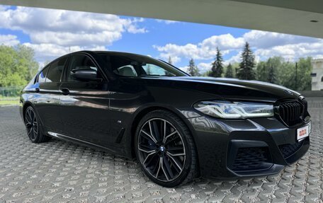 BMW 5 серия, 2021 год, 6 800 000 рублей, 3 фотография