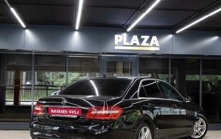Mercedes-Benz E-Класс, 2012 год, 1 799 000 рублей, 4 фотография