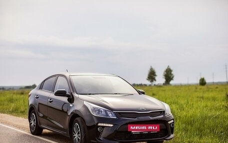 KIA Rio IV, 2018 год, 1 550 000 рублей, 4 фотография