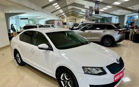 Skoda Octavia, 2015 год, 983 000 рублей, 13 фотография