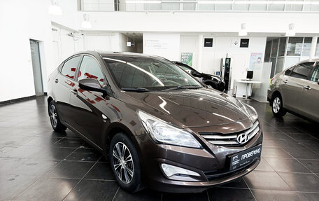 Hyundai Solaris II рестайлинг, 2015 год, 1 068 000 рублей, 3 фотография