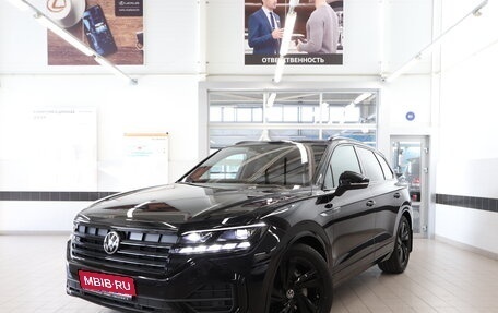 Volkswagen Touareg III, 2022 год, 8 450 000 рублей, 1 фотография