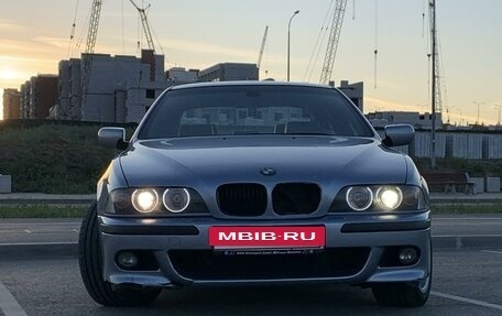 BMW 5 серия, 2002 год, 850 000 рублей, 2 фотография