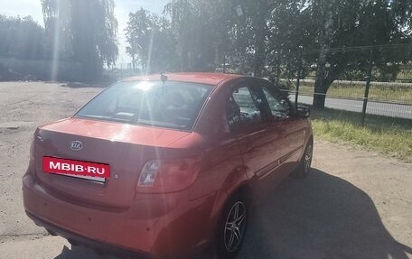 KIA Rio II, 2011 год, 700 000 рублей, 10 фотография