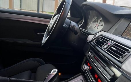 BMW 5 серия, 2014 год, 2 800 000 рублей, 9 фотография