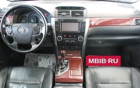Toyota Camry, 2014 год, 2 089 000 рублей, 13 фотография