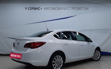 Opel Astra J, 2014 год, 1 990 000 рублей, 3 фотография