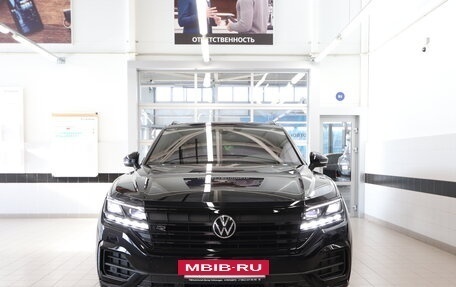Volkswagen Touareg III, 2022 год, 8 450 000 рублей, 2 фотография