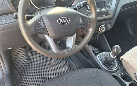 KIA Rio III рестайлинг, 2013 год, 770 000 рублей, 5 фотография