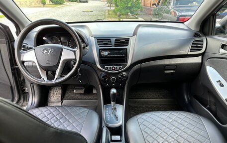 Hyundai Solaris II рестайлинг, 2013 год, 900 000 рублей, 6 фотография