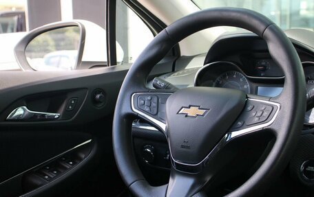 Chevrolet Cruze II, 2016 год, 999 900 рублей, 12 фотография