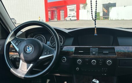 BMW 5 серия, 2008 год, 1 600 000 рублей, 14 фотография