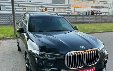 BMW X7, 2021 год, 13 200 000 рублей, 3 фотография