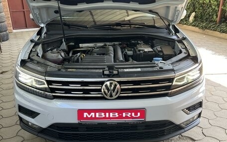 Volkswagen Tiguan II, 2018 год, 2 350 000 рублей, 7 фотография
