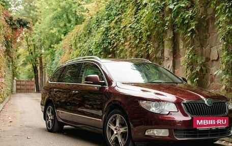 Skoda Superb III рестайлинг, 2011 год, 1 200 000 рублей, 7 фотография