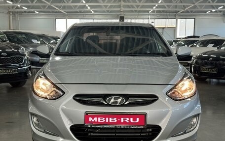 Hyundai Solaris II рестайлинг, 2011 год, 750 000 рублей, 2 фотография