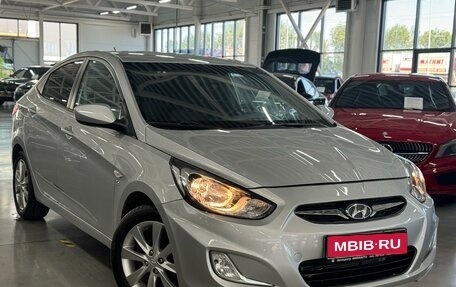 Hyundai Solaris II рестайлинг, 2011 год, 750 000 рублей, 3 фотография