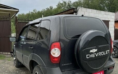 Chevrolet Niva I рестайлинг, 2018 год, 730 000 рублей, 4 фотография