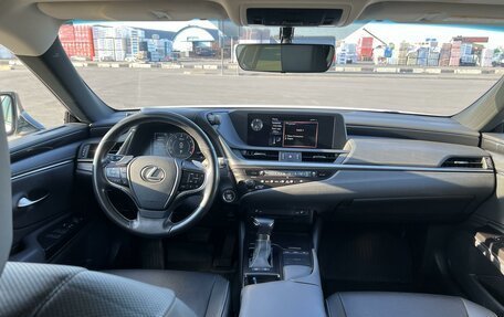 Lexus ES VII, 2019 год, 4 350 000 рублей, 7 фотография