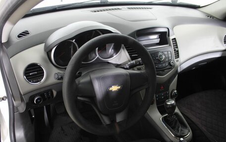 Chevrolet Cruze II, 2012 год, 920 000 рублей, 10 фотография