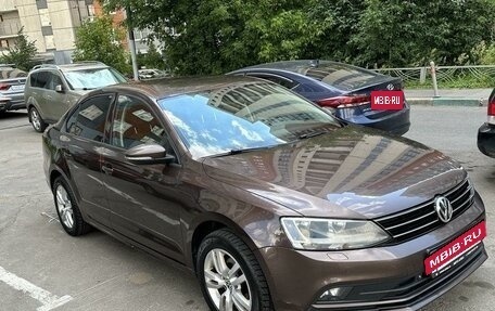 Volkswagen Jetta VI, 2015 год, 1 390 000 рублей, 3 фотография