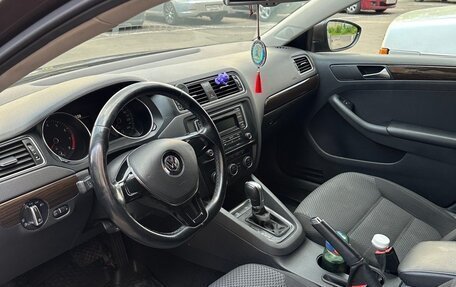 Volkswagen Jetta VI, 2015 год, 1 390 000 рублей, 9 фотография
