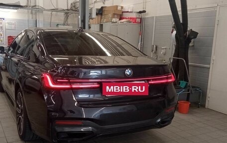 BMW 7 серия, 2021 год, 6 565 000 рублей, 4 фотография