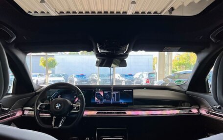 BMW 7 серия, 2023 год, 12 938 576 рублей, 16 фотография