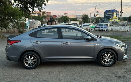 Hyundai Solaris II рестайлинг, 2018 год, 1 420 000 рублей, 10 фотография