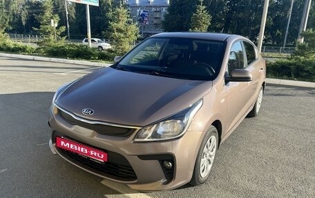 KIA Rio IV, 2018 год, 1 456 000 рублей, 3 фотография