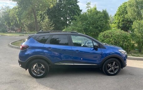 Renault Kaptur I рестайлинг, 2020 год, 1 940 000 рублей, 6 фотография