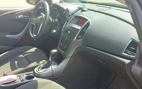 Opel Astra J, 2013 год, 877 000 рублей, 9 фотография