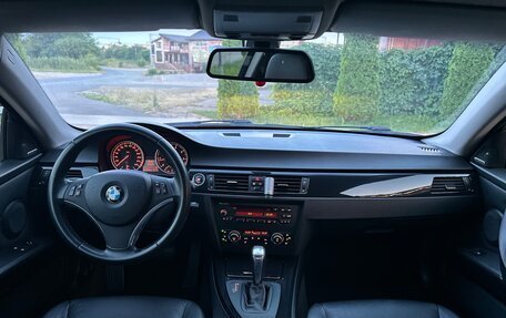 BMW 3 серия, 2010 год, 1 545 000 рублей, 17 фотография