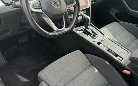 Volkswagen Passat B8 рестайлинг, 2019 год, 2 130 000 рублей, 9 фотография