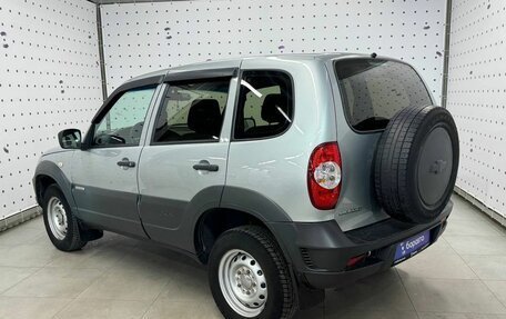 Chevrolet Niva I рестайлинг, 2016 год, 790 000 рублей, 5 фотография